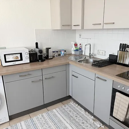 Apartman Gaius - 3 Schlafzimmer, Balkon & Kostenlose Parkplaetze In